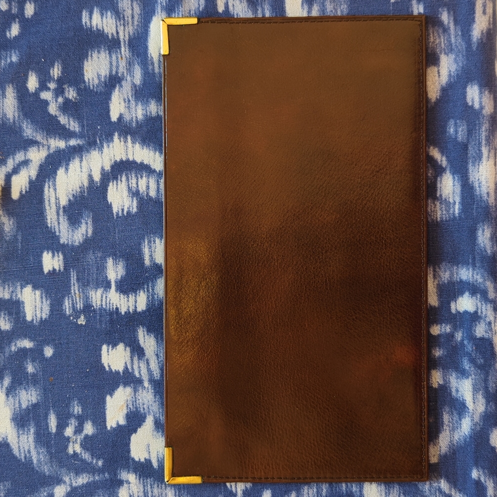 Vintage Longchamp France leather bill or checkbook holder. - Picture 2 of 3